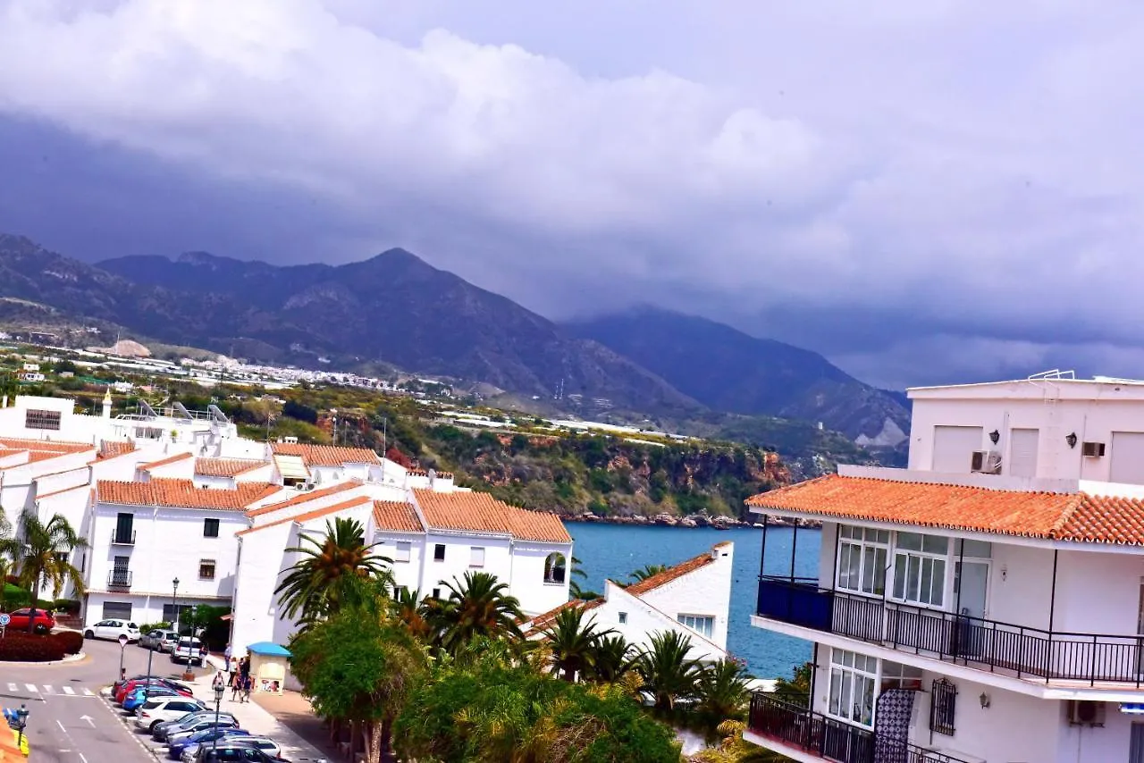 Nerja Center Apartment With Sea View 0*,