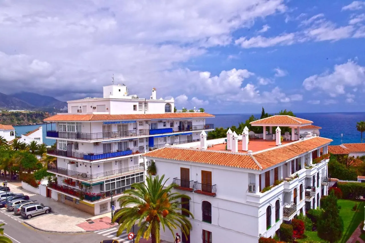 Nerja Center Apartment With Sea View 0*,